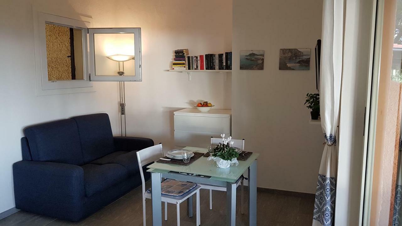Villa Annuz Santa Margherita di Pula Bagian luar foto
