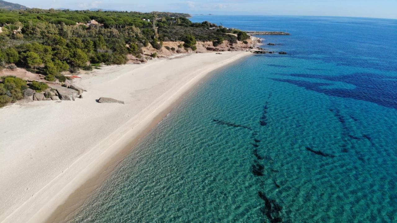 Villa Annuz Santa Margherita di Pula Bagian luar foto
